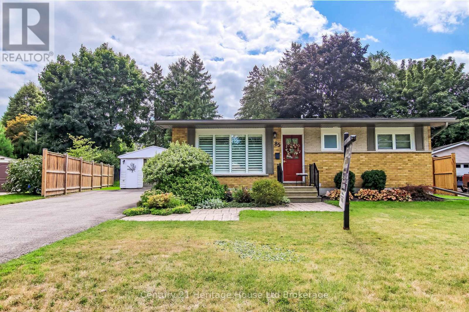 85 North Park Crescent, Woodstock, Ontario  N4S 7M1 - Photo 2 - X12371152