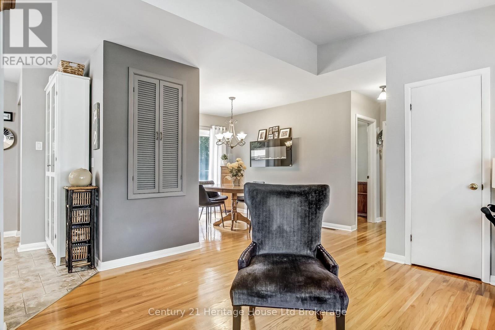 85 North Park Crescent, Woodstock, Ontario  N4S 7M1 - Photo 10 - X12371152