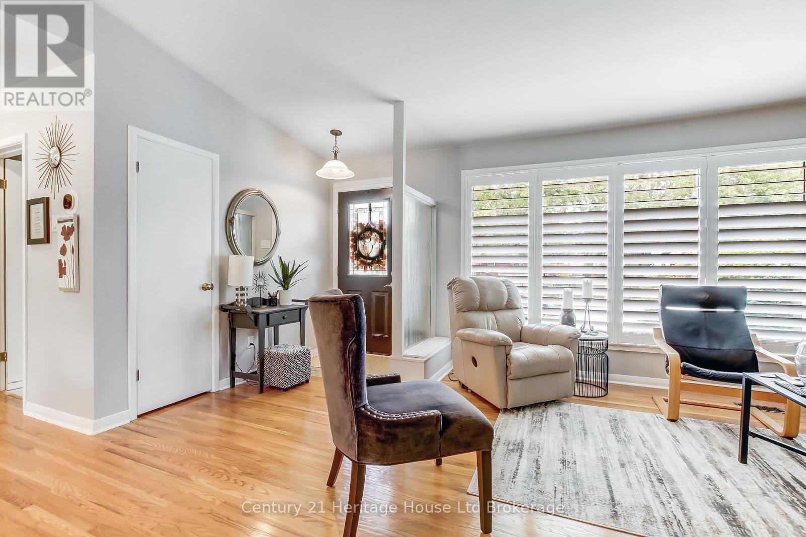 85 North Park Crescent, Woodstock, Ontario  N4S 7M1 - Photo 8 - X12371152