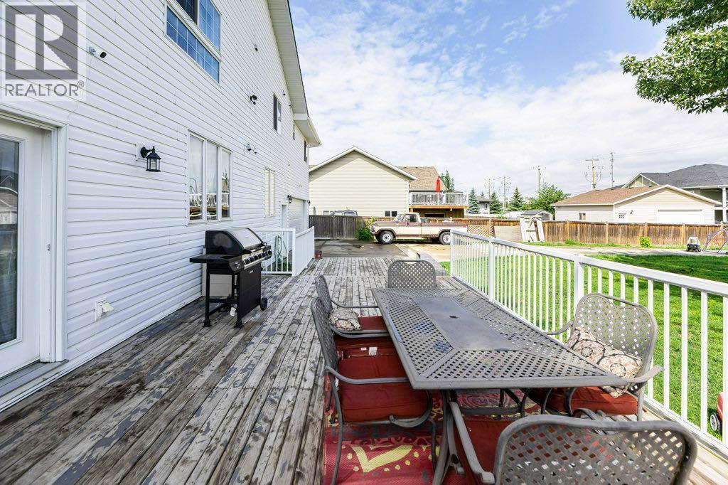 4922 College Avenue, Lacombe, Alberta  T4L 1Z2 - Photo 10 - A2242834