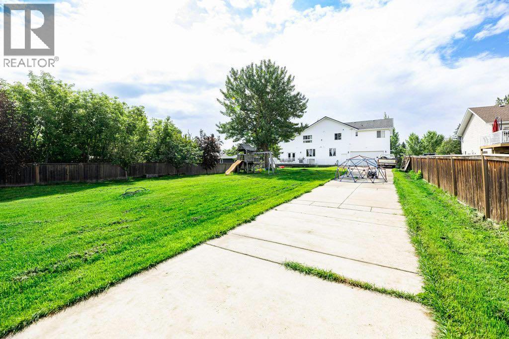 4922 College Avenue, Lacombe, Alberta  T4L 1Z2 - Photo 12 - A2242834