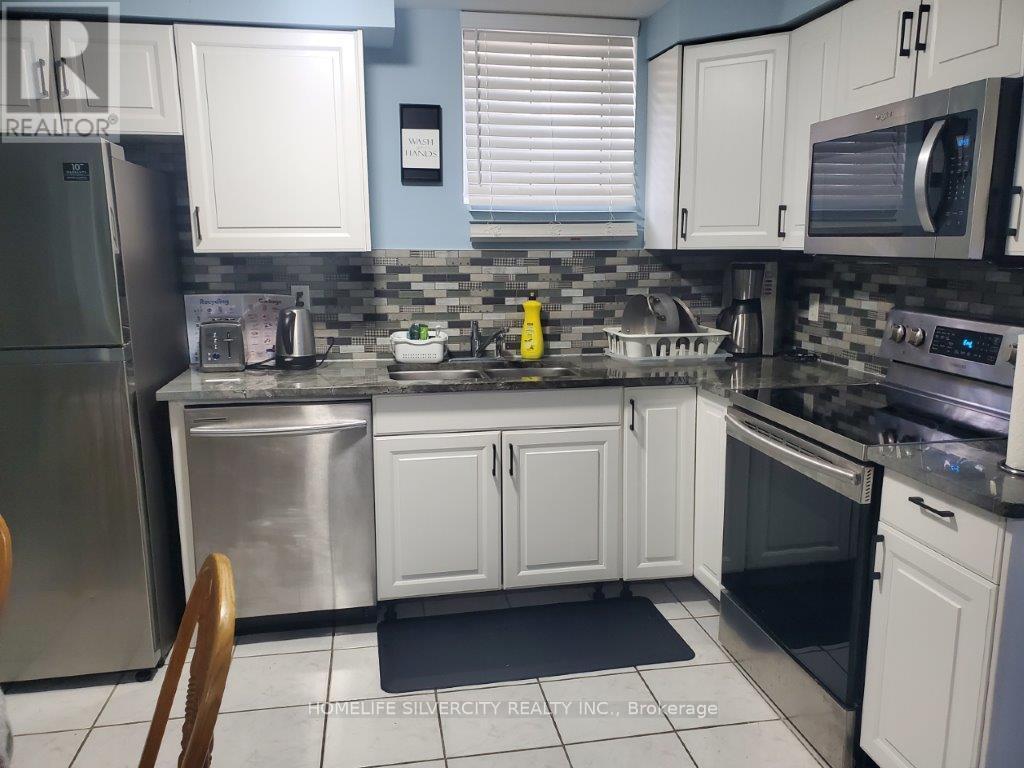 3 - 700 PETER ROBERTSON BOULEVARD, Brampton, Ontario