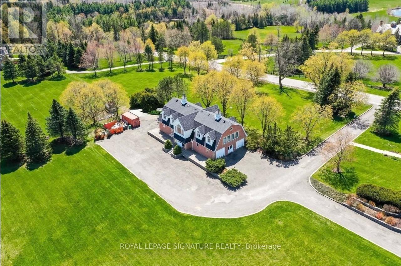 16067 Heart Lake Road, Caledon, Ontario  L7C 2L3 - Photo 12 - W12372328