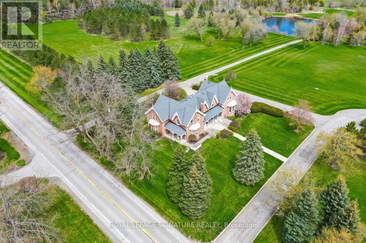 16067 Heart Lake Road, Caledon, Ontario  L7C 2L3 - Photo 13 - W12372328