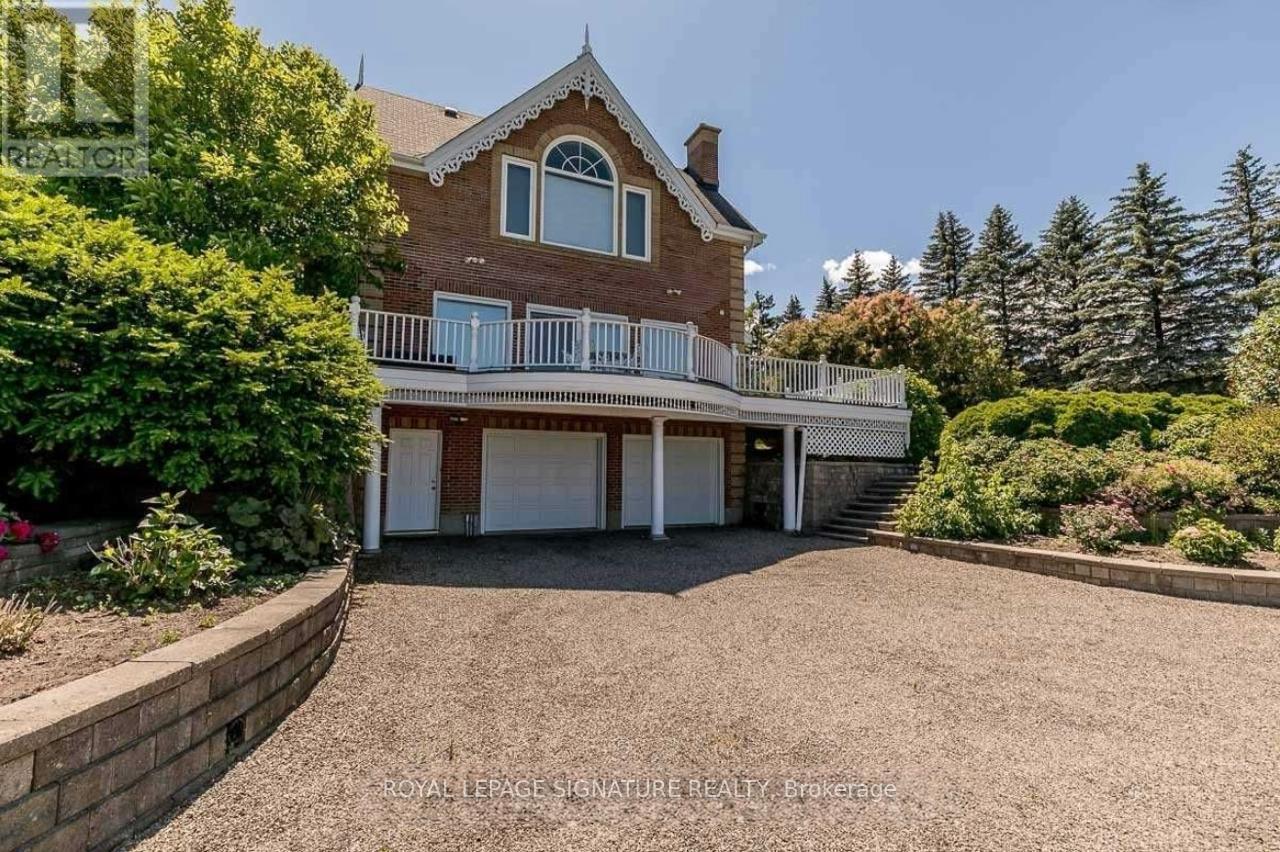 16067 Heart Lake Road, Caledon, Ontario  L7C 2L3 - Photo 17 - W12372328