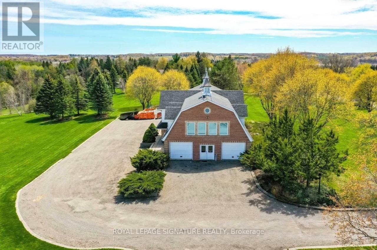 16067 Heart Lake Road, Caledon, Ontario  L7C 2L3 - Photo 19 - W12372328