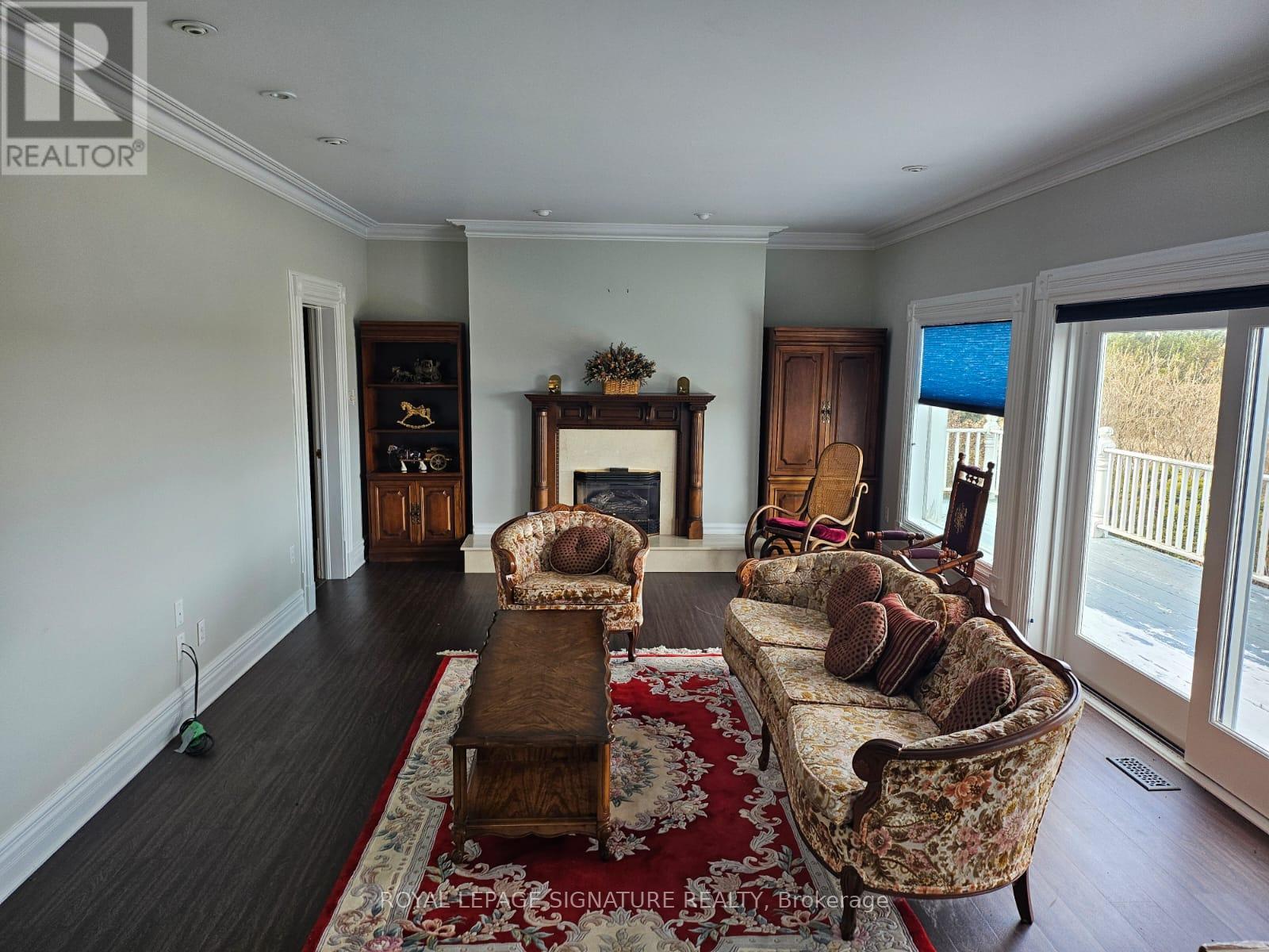16067 Heart Lake Road, Caledon, Ontario  L7C 2L3 - Photo 22 - W12372328