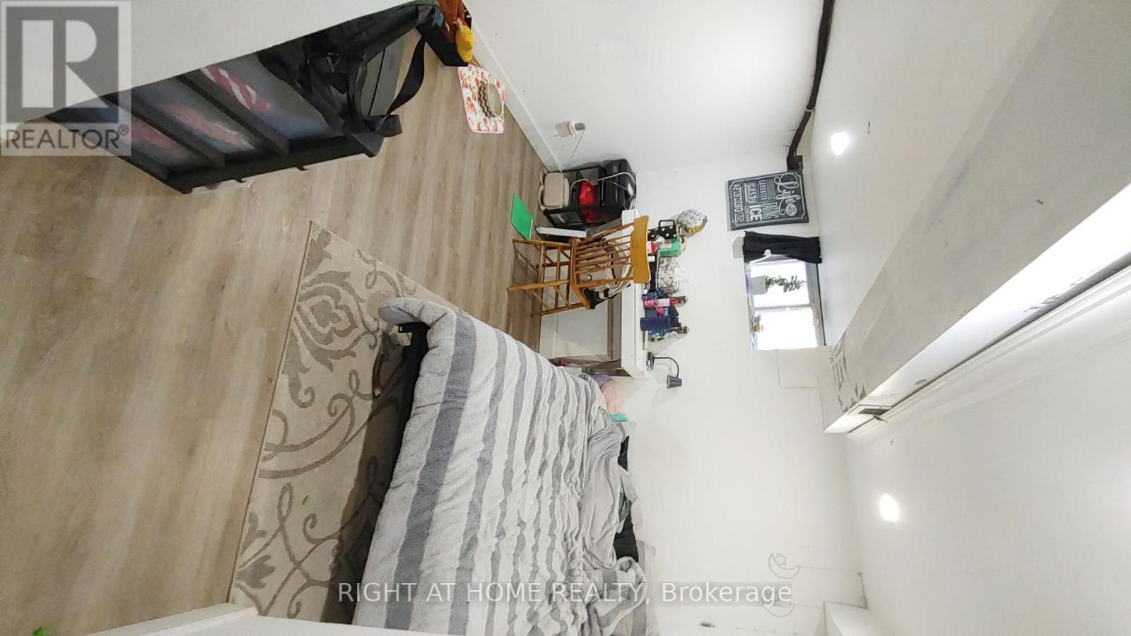18 Huntley Street, Hamilton, Ontario  L8L 5X7 - Photo 36 - X12372323