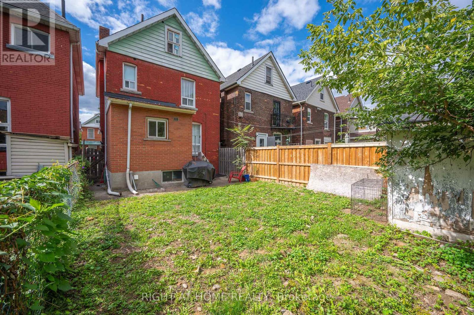 18 Huntley Street, Hamilton, Ontario  L8L 5X7 - Photo 43 - X12372323