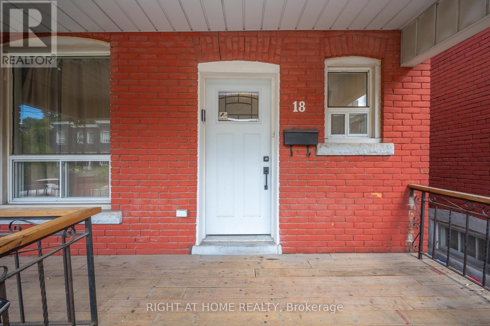 Property at 18 HUNTLEY STREET image 5