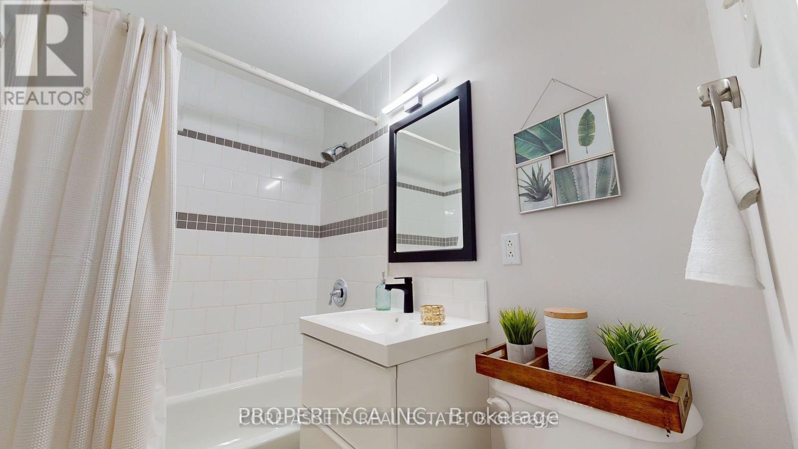 5 - 610 George Street N, Peterborough, Ontario  K9H 3S6 - Photo 11 - X12372349