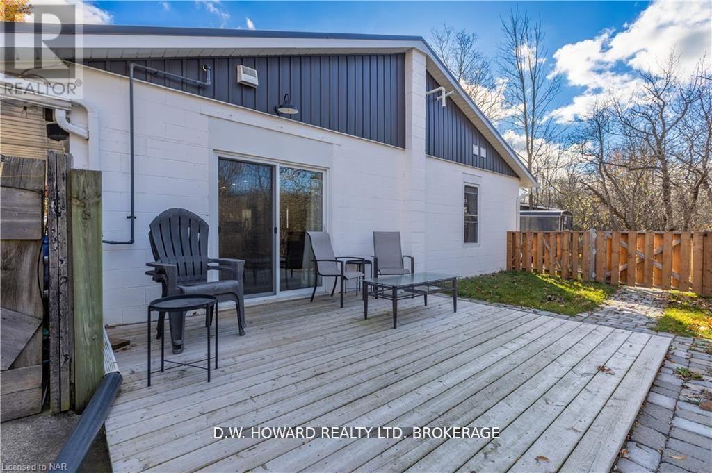 417 Highway 140 Highway, Welland, Ontario  L3B 5N7 - Photo 34 - X12372352
