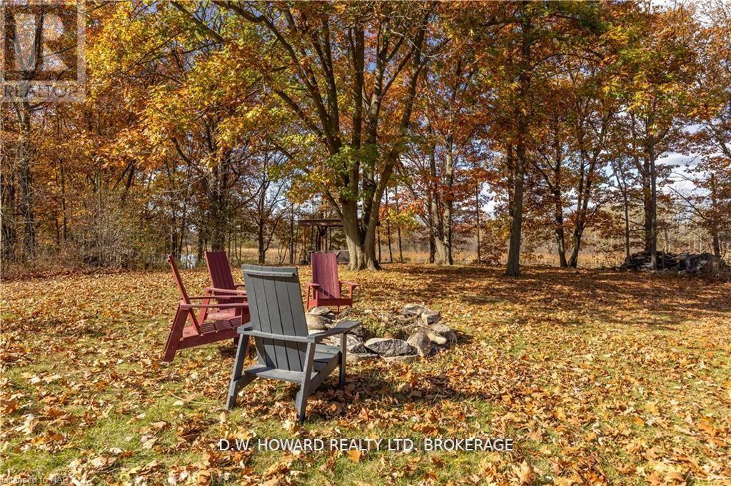 417 Highway 140 Highway, Welland, Ontario  L3B 5N7 - Photo 6 - X12372352