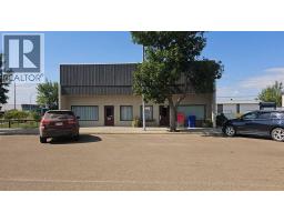 4908 Royal Street, Coronation, Ca