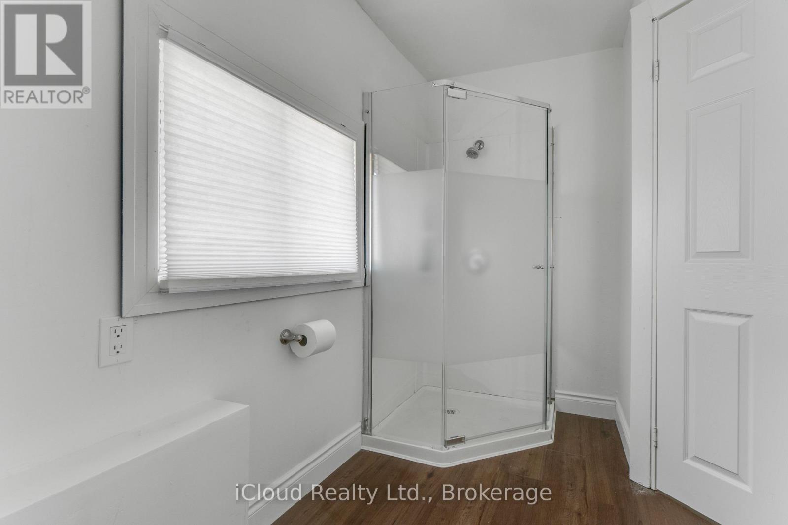 368 Simcoe Street, London East, Ontario  N6B 1J7 - Photo 34 - X12372355