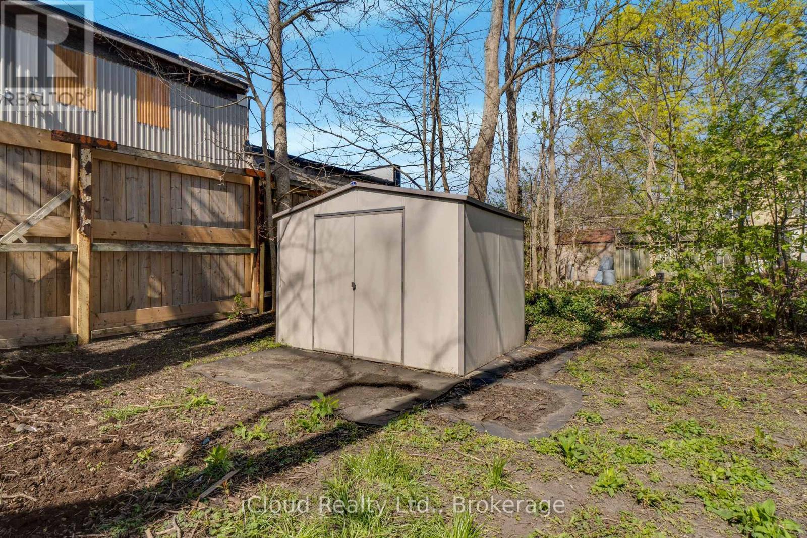 368 Simcoe Street, London East, Ontario  N6B 1J7 - Photo 39 - X12372355