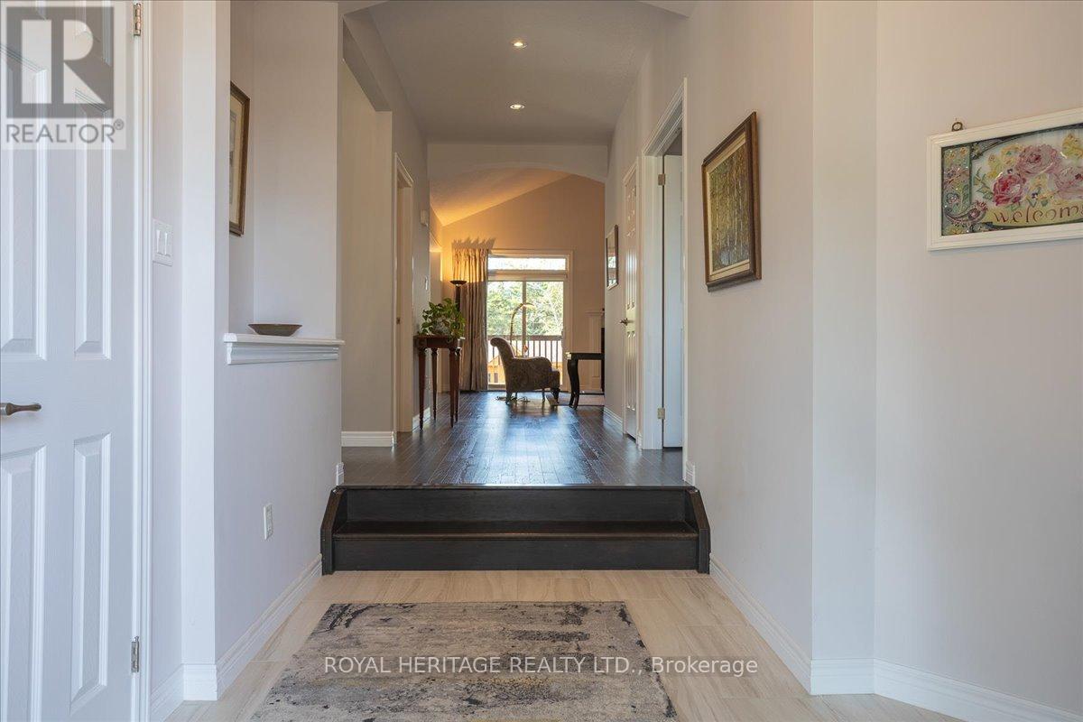 20 Island Bay Drive, Kawartha Lakes (Bobcaygeon), Ontario  K0M 1A0 - Photo 5 - X12312067