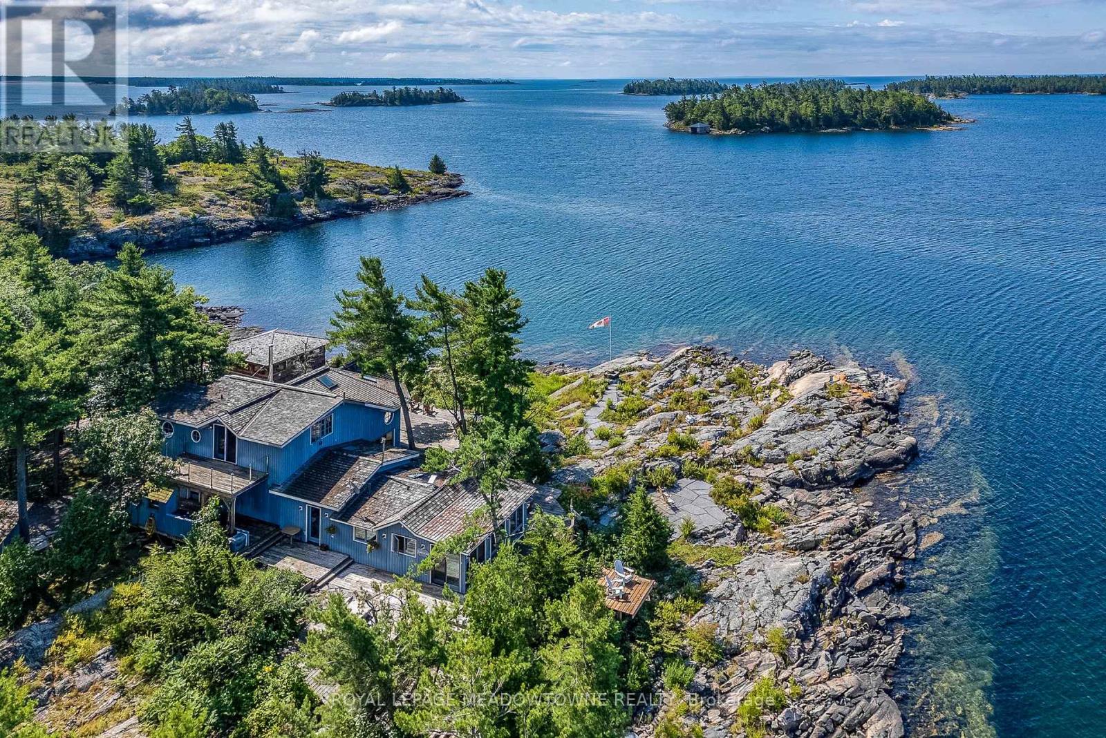 B433 Campbell Island, Twp Of The Archipelago, The Archipelago, Ontario  P0G 1G0 - Photo 5 - X12369772