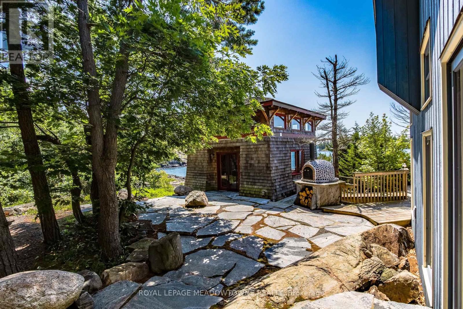 B433 Campbell Island, Twp Of The Archipelago, The Archipelago, Ontario  P0G 1G0 - Photo 30 - X12369772