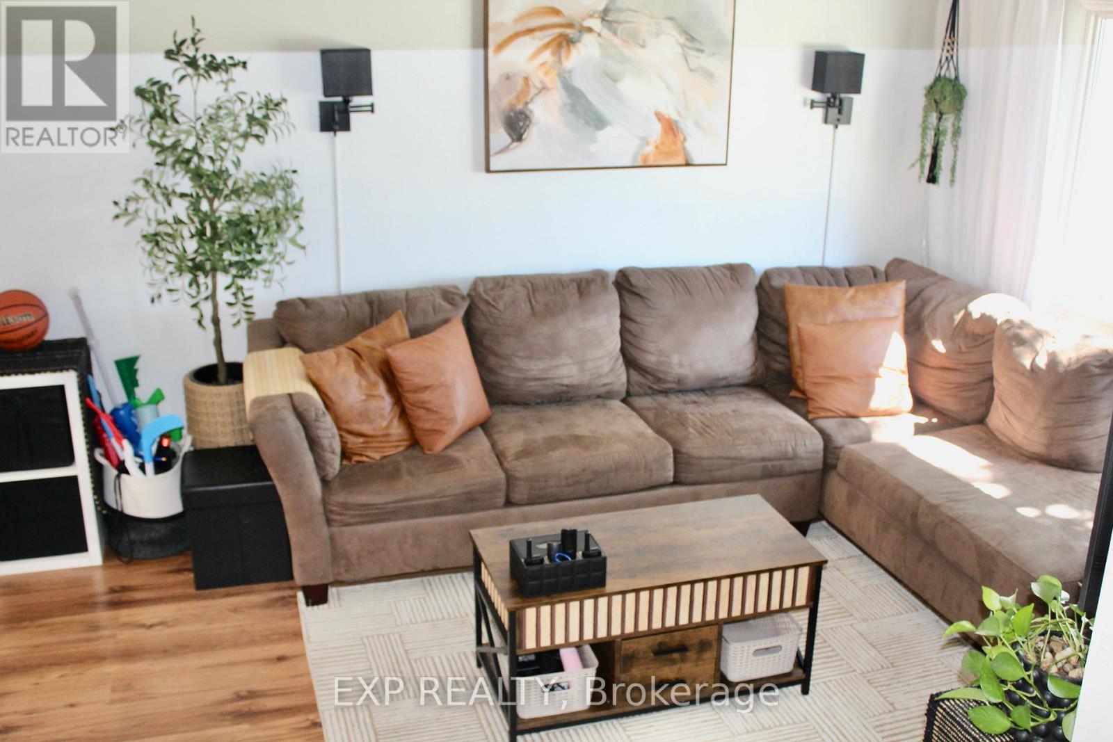Property at 66 - 611 GALAHAD DRIVE image 3