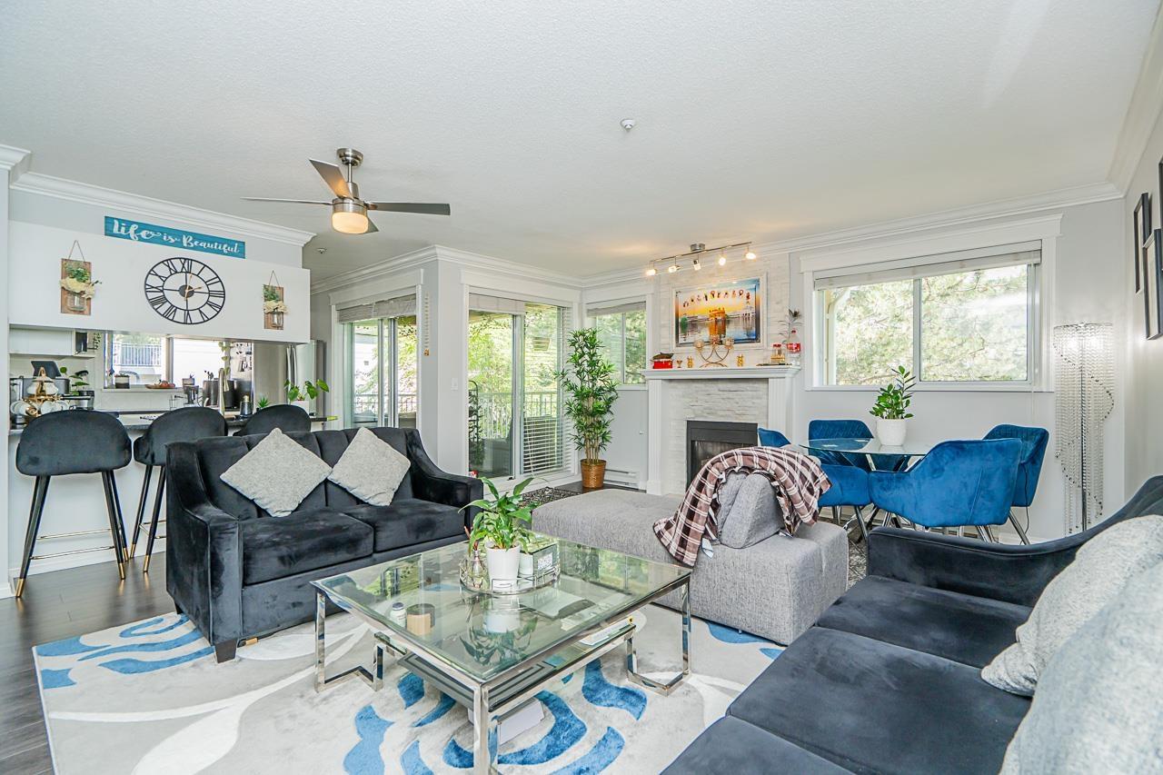 313 13727 74 Avenue, Surrey, British Columbia V3W 0M7 - Photo 1 - R3036303