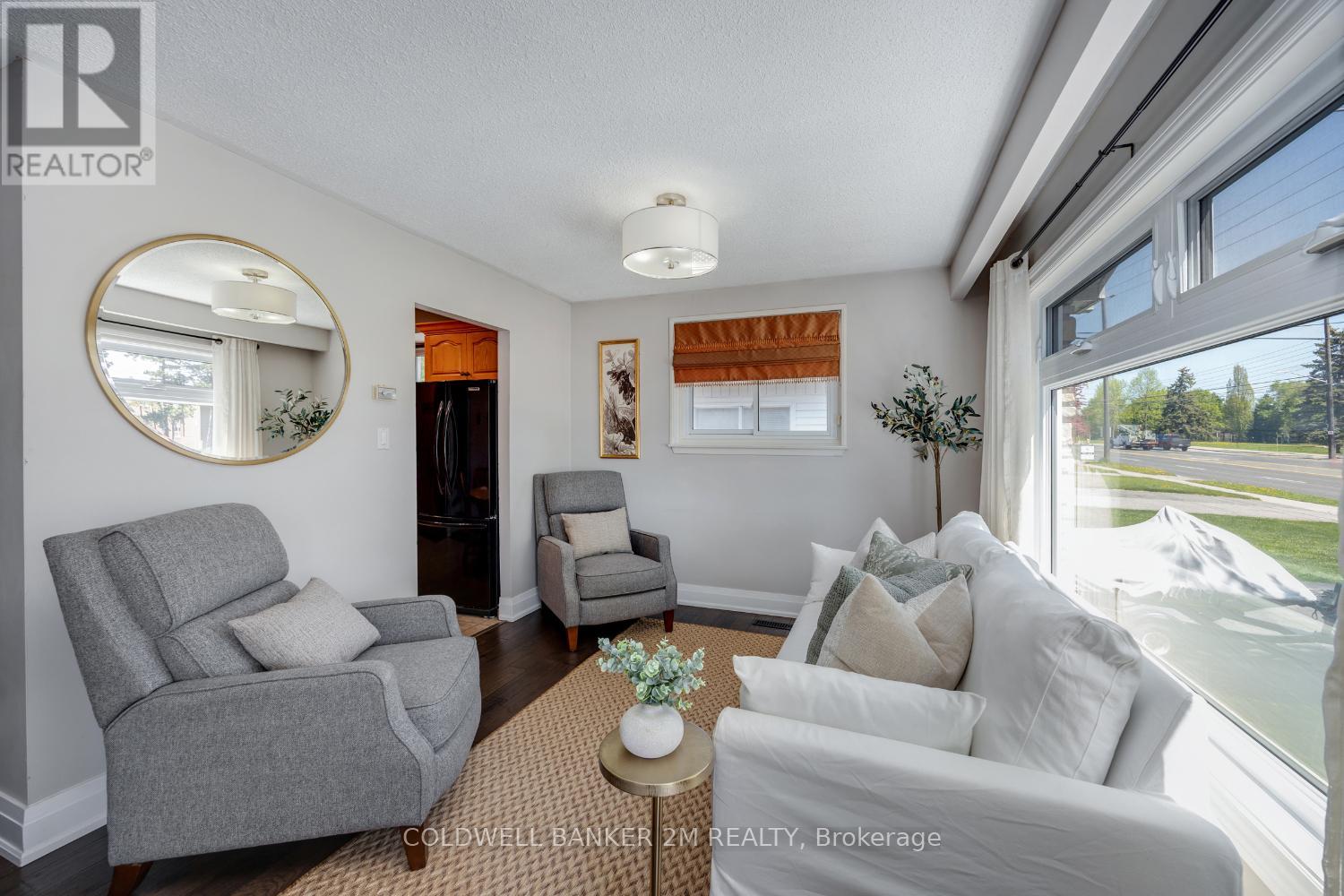 246 Harmony Road N, Oshawa, Ontario  L1G 6L5 - Photo 5 - E12372386