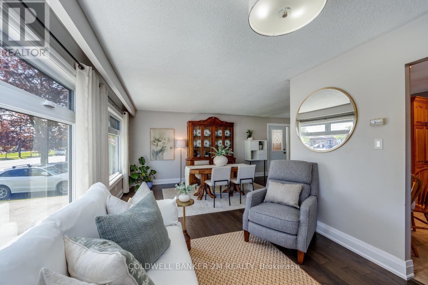246 Harmony Road N, Oshawa, Ontario  L1G 6L5 - Photo 6 - E12372386