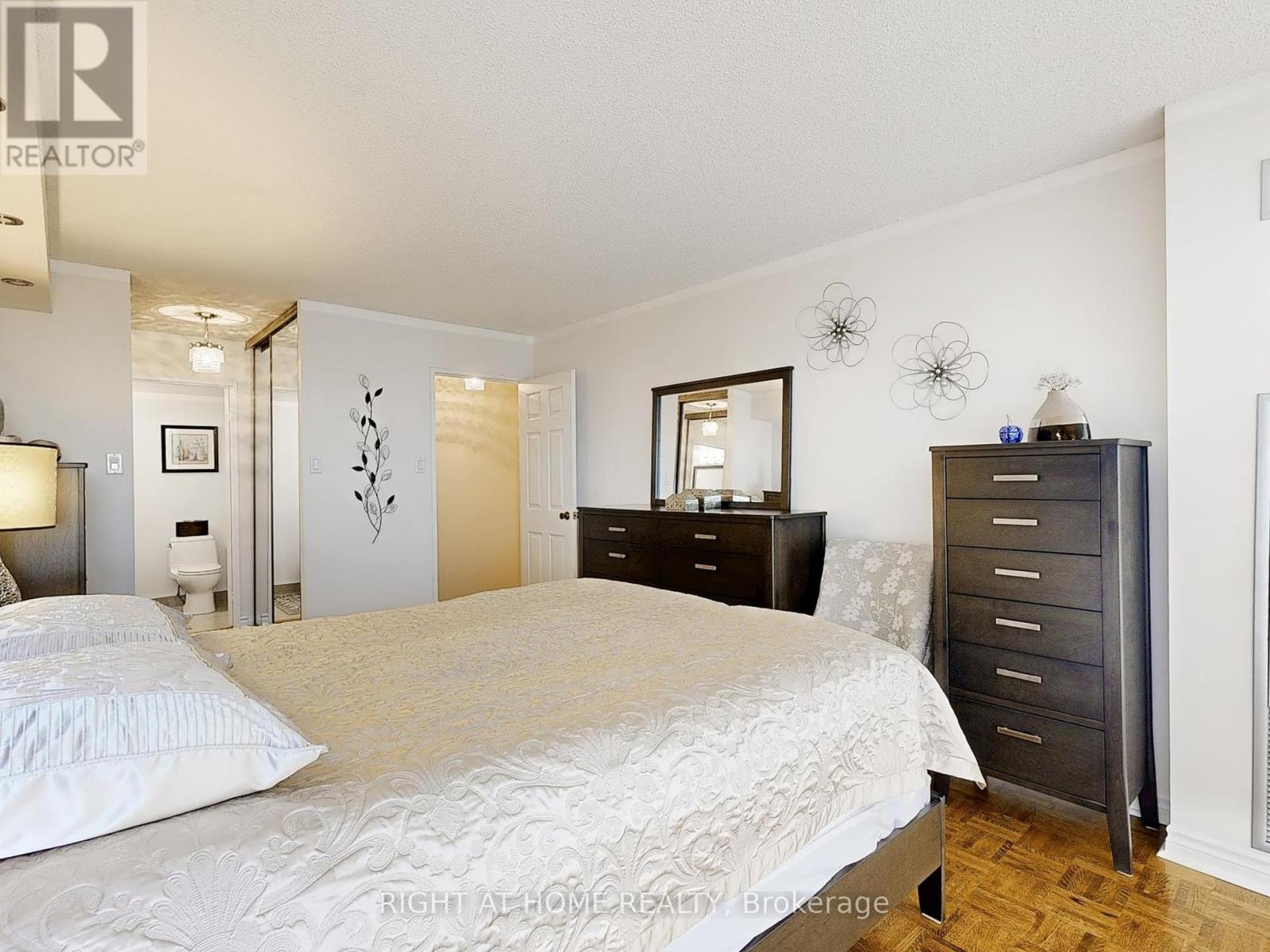 908 - 131 Torresdale Avenue, Toronto, Ontario  M2R 3T1 - Photo 27 - C12372384