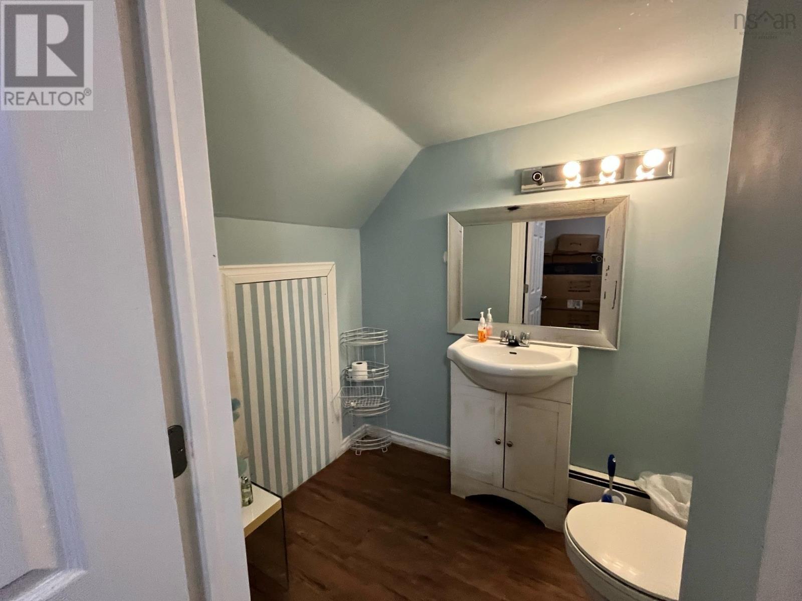 1491 Victoria Road, Sydney, Nova Scotia  B1N 1M9 - Photo 12 - 202502567