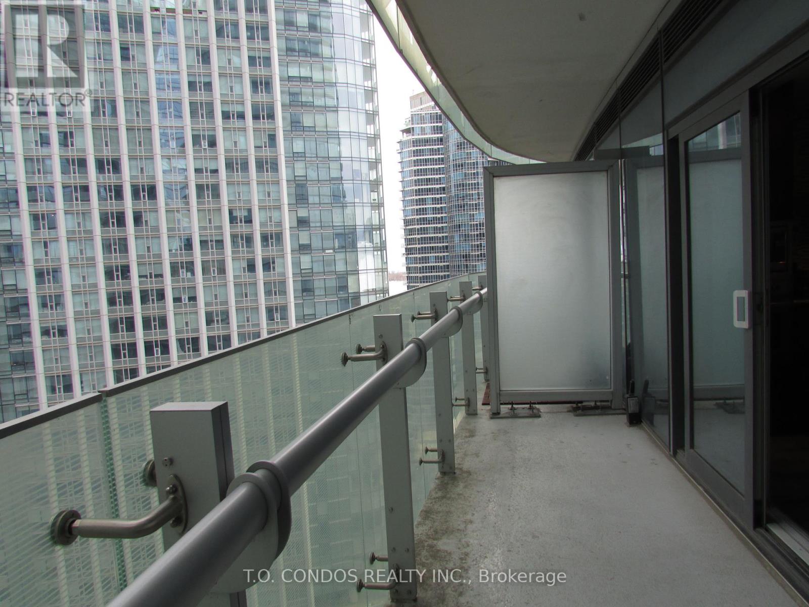 1901 - 12 York Street, Toronto, Ontario  M5J 0A9 - Photo 23 - C12372394