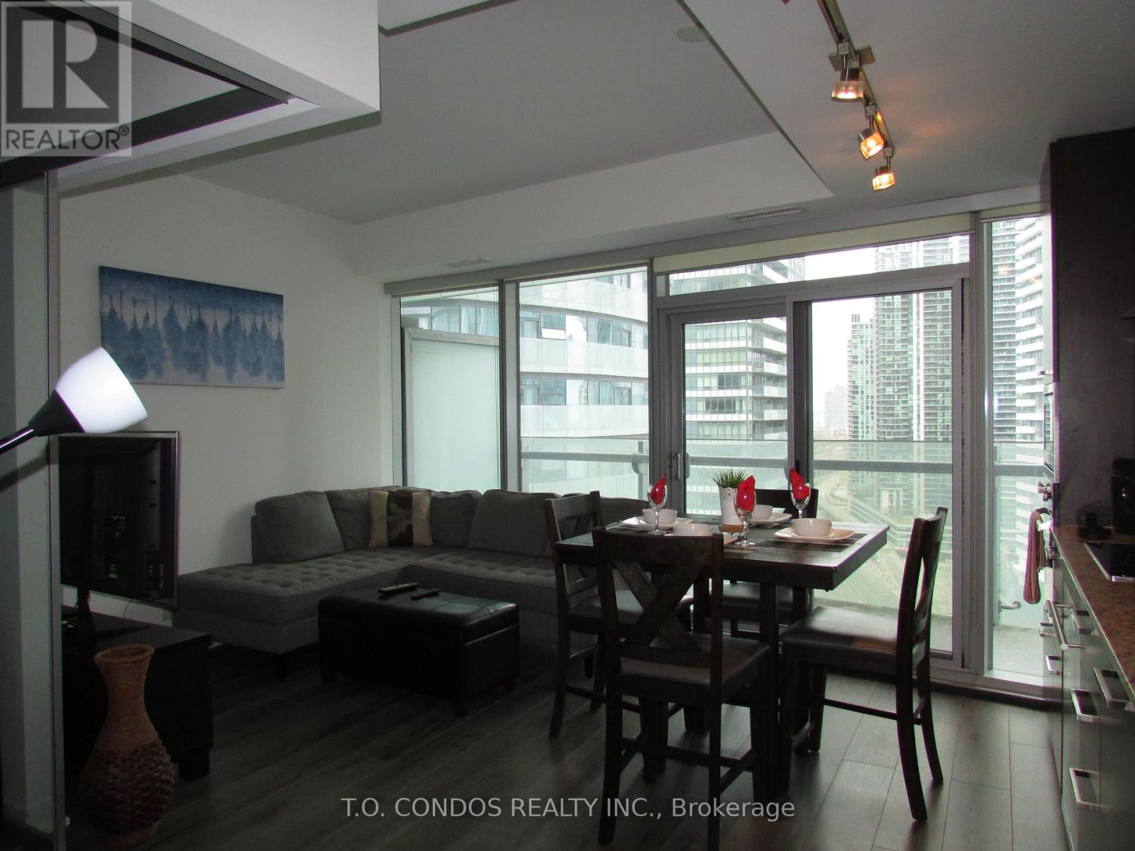 1901 - 12 York Street, Toronto, Ontario  M5J 0A9 - Photo 3 - C12372394