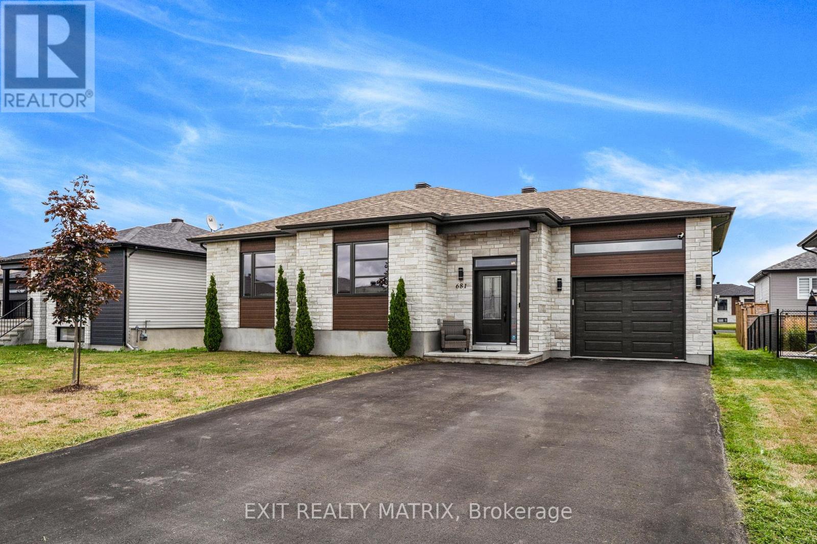 681 ROXANE CRESCENT, Hawkesbury, Ontario