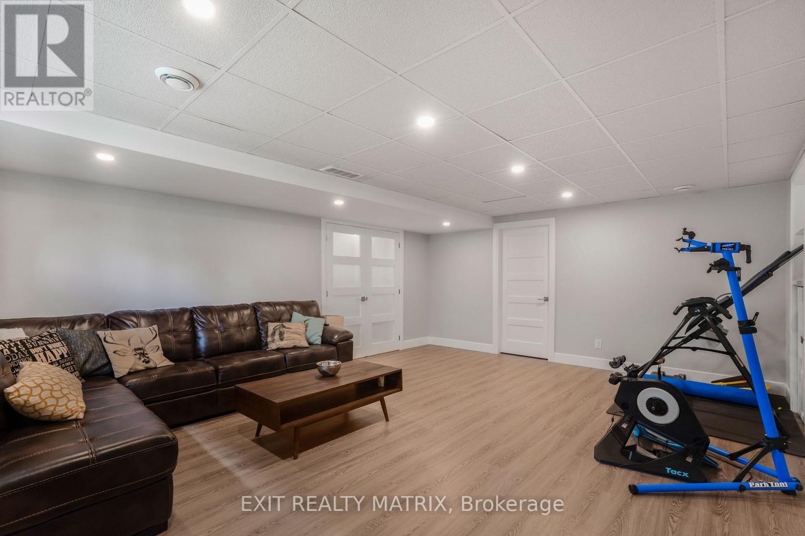 681 Roxane Crescent, Hawkesbury, Ontario  K6A 3W9 - Photo 20 - X12372400