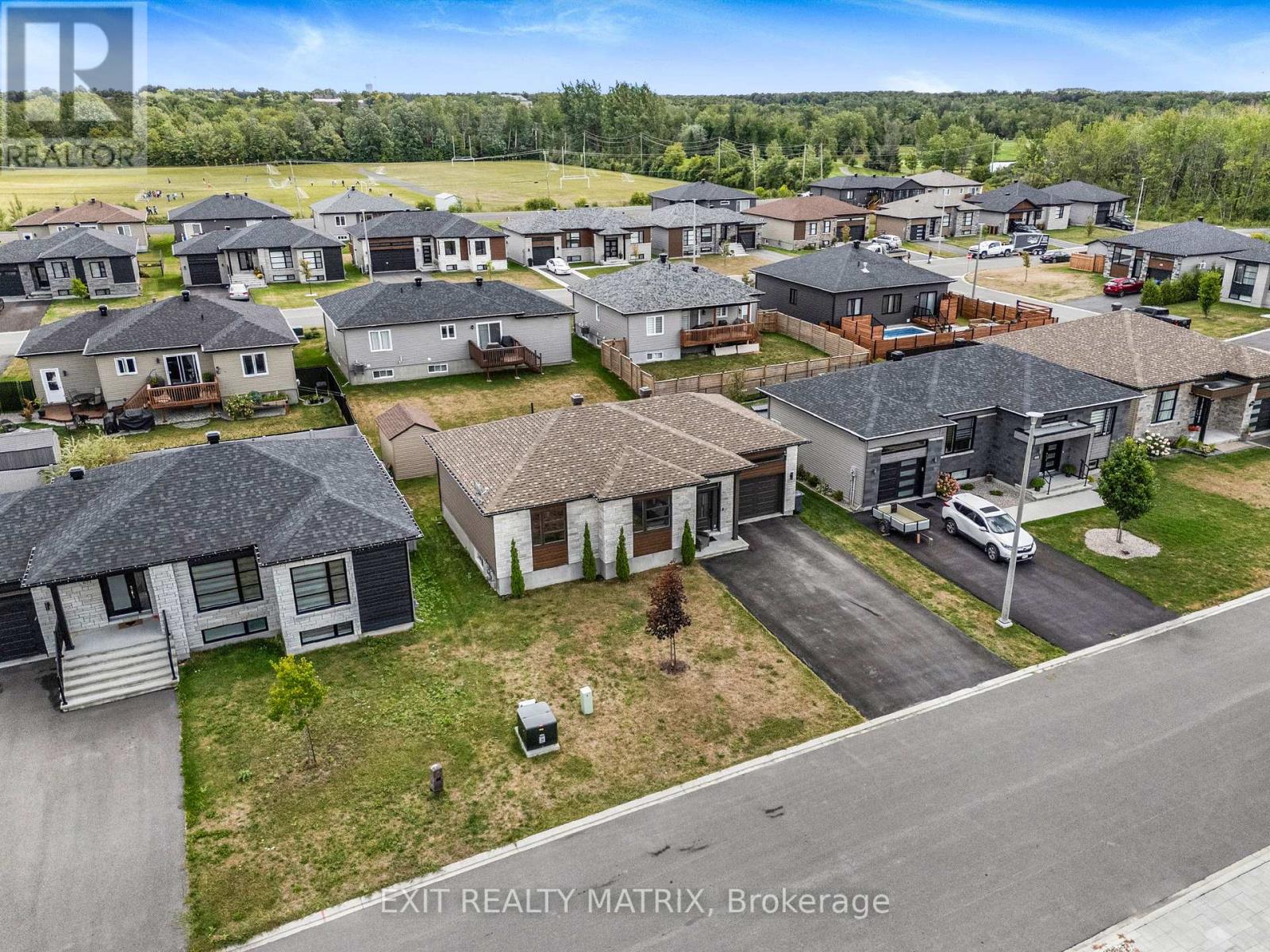 681 Roxane Crescent, Hawkesbury, Ontario  K6A 3W9 - Photo 28 - X12372400
