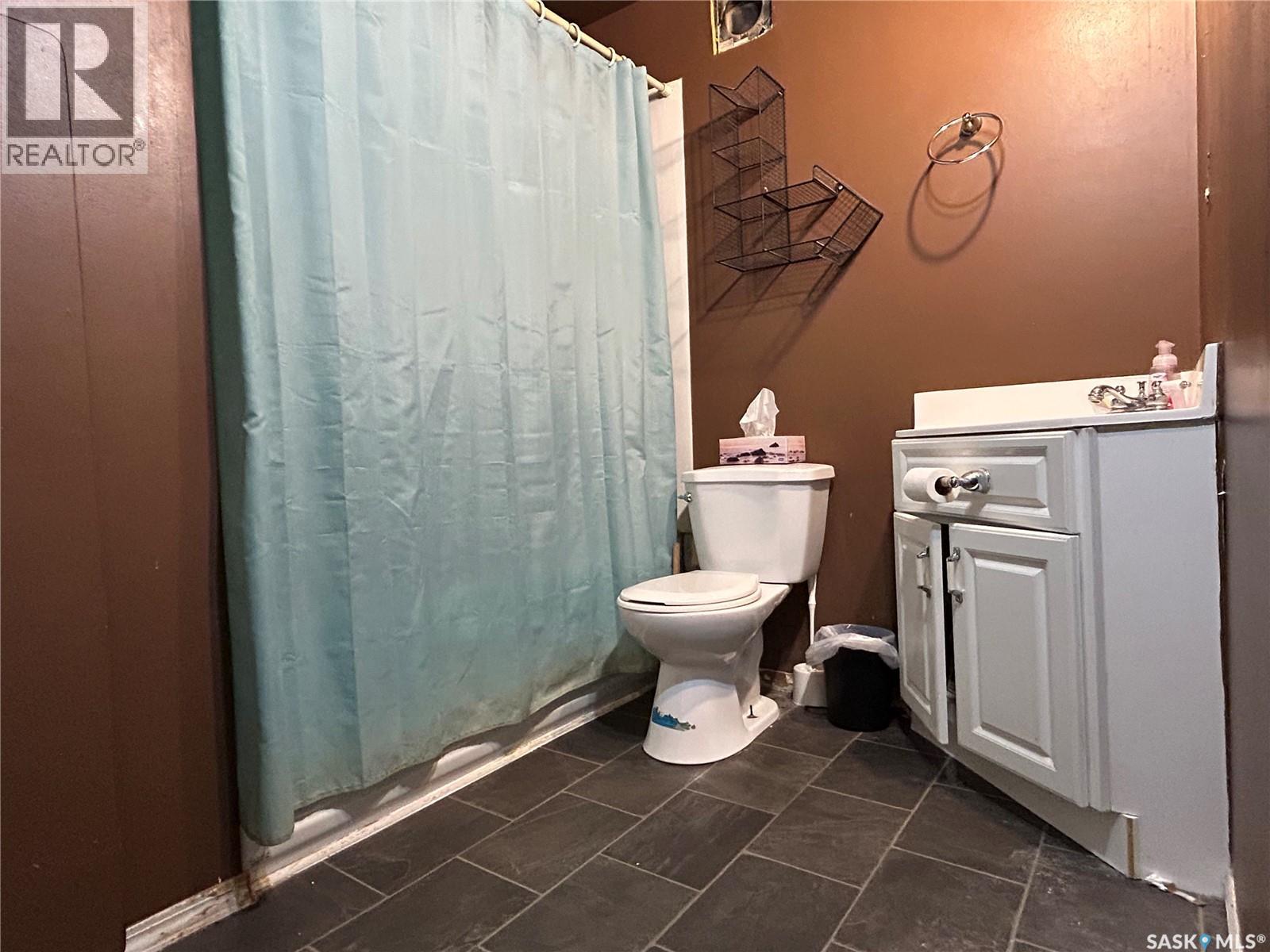 305 Eisenhower Street, Midale, Saskatchewan  S0C 1S0 - Photo 14 - SK017082