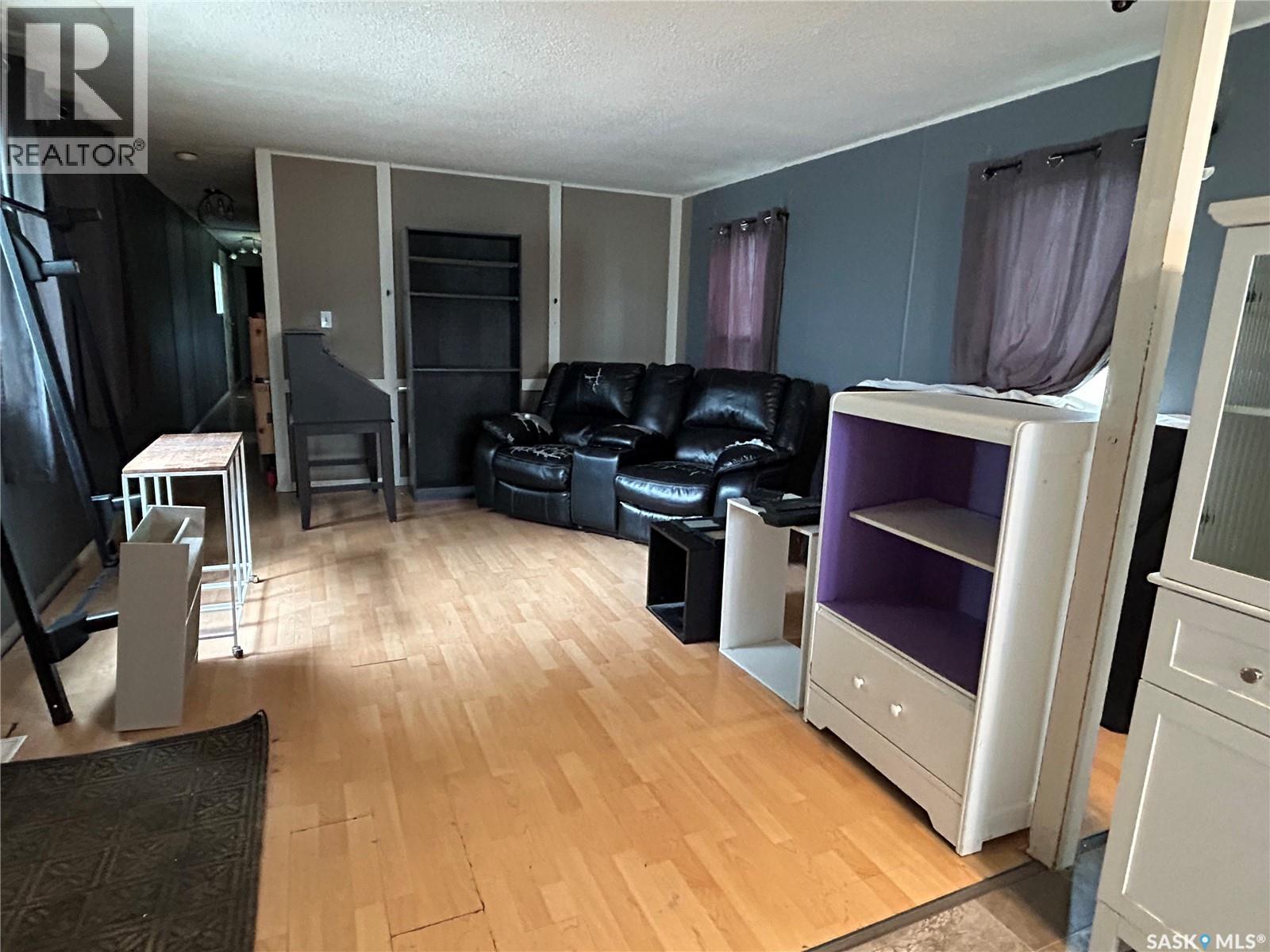 305 Eisenhower Street, Midale, Saskatchewan  S0C 1S0 - Photo 7 - SK017082