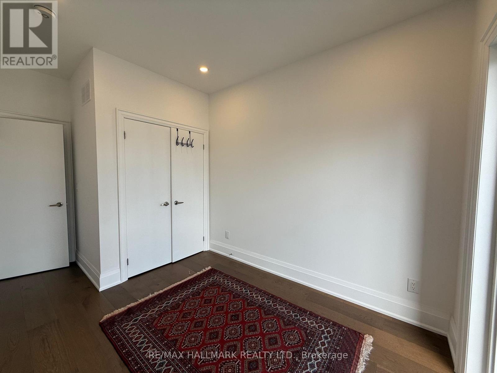 Upper - 14 Persica Street, Richmond Hill, Ontario  L4E 1L3 - Photo 18 - N12372402