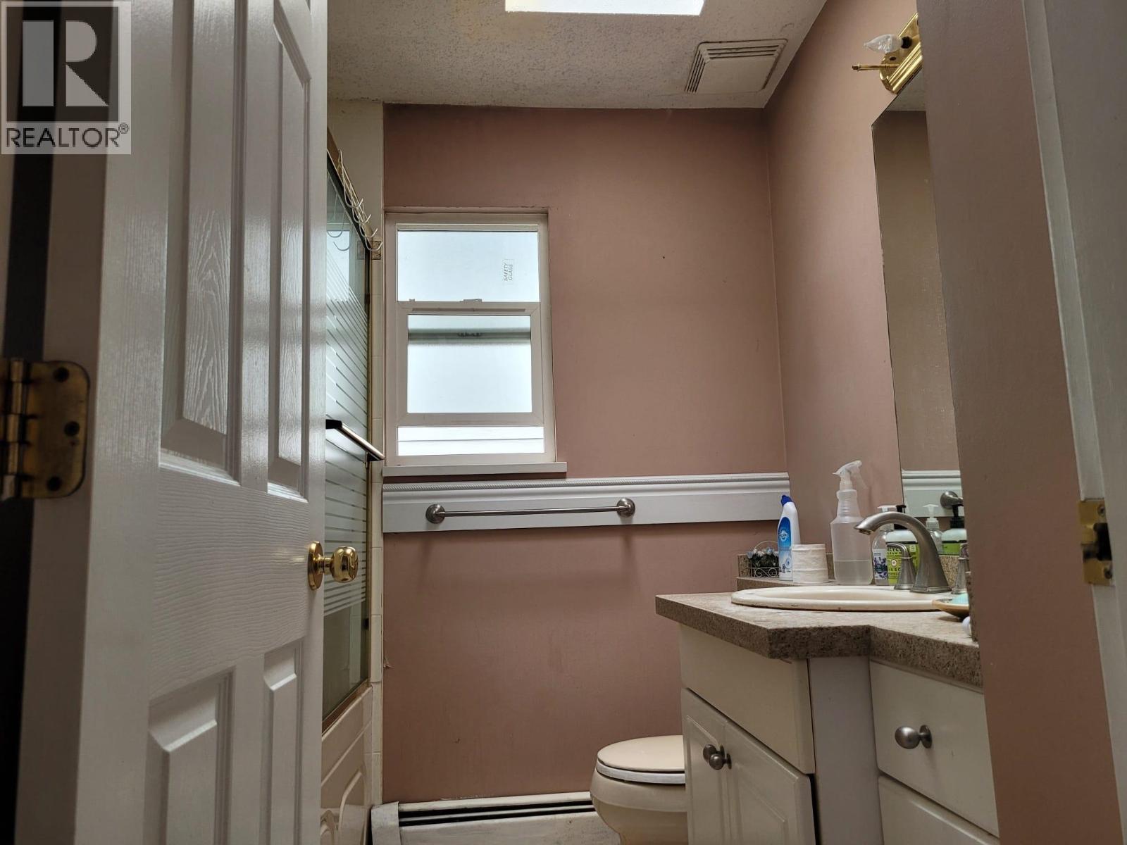 3596 Turner Street, Vancouver, British Columbia  V5K 2H9 - Photo 10 - R3018971