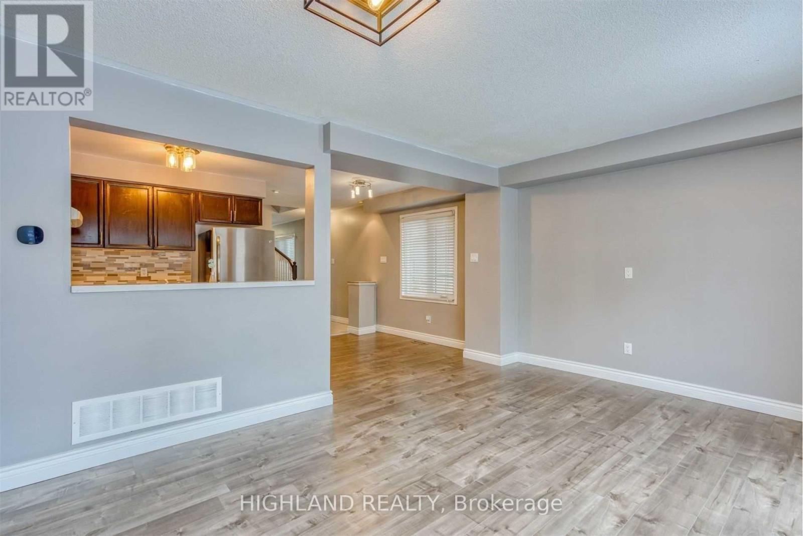 26 - 1292 Sherwood Mills Boulevard, Mississauga, Ontario  L5V 2G8 - Photo 13 - W12372430