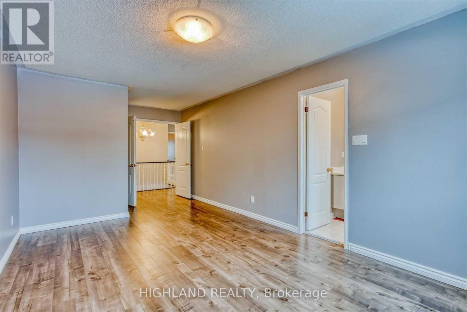 26 - 1292 Sherwood Mills Boulevard, Mississauga, Ontario  L5V 2G8 - Photo 22 - W12372430