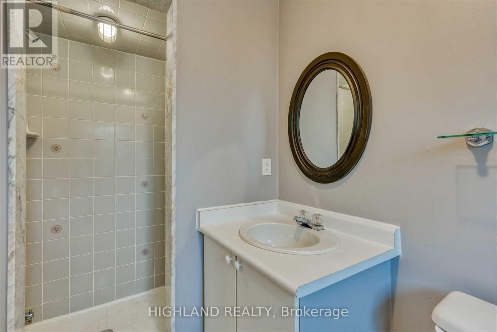 26 - 1292 Sherwood Mills Boulevard, Mississauga, Ontario  L5V 2G8 - Photo 23 - W12372430