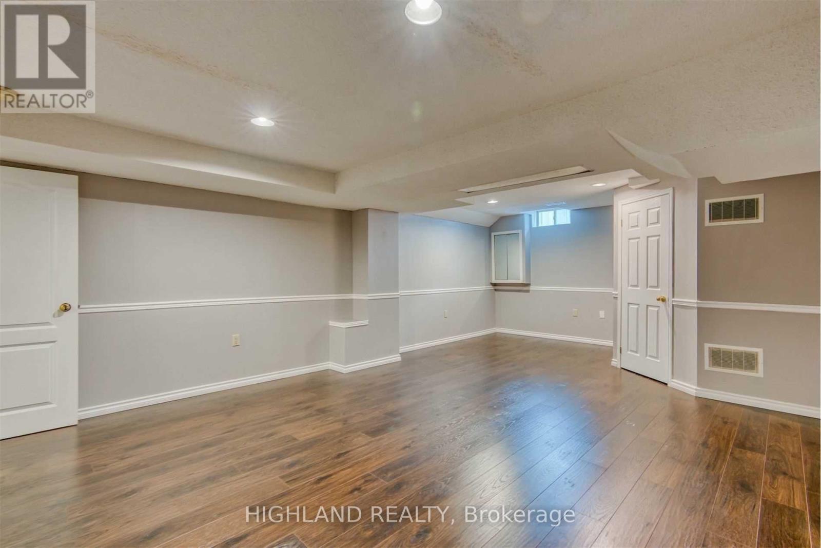 26 - 1292 Sherwood Mills Boulevard, Mississauga, Ontario  L5V 2G8 - Photo 26 - W12372430