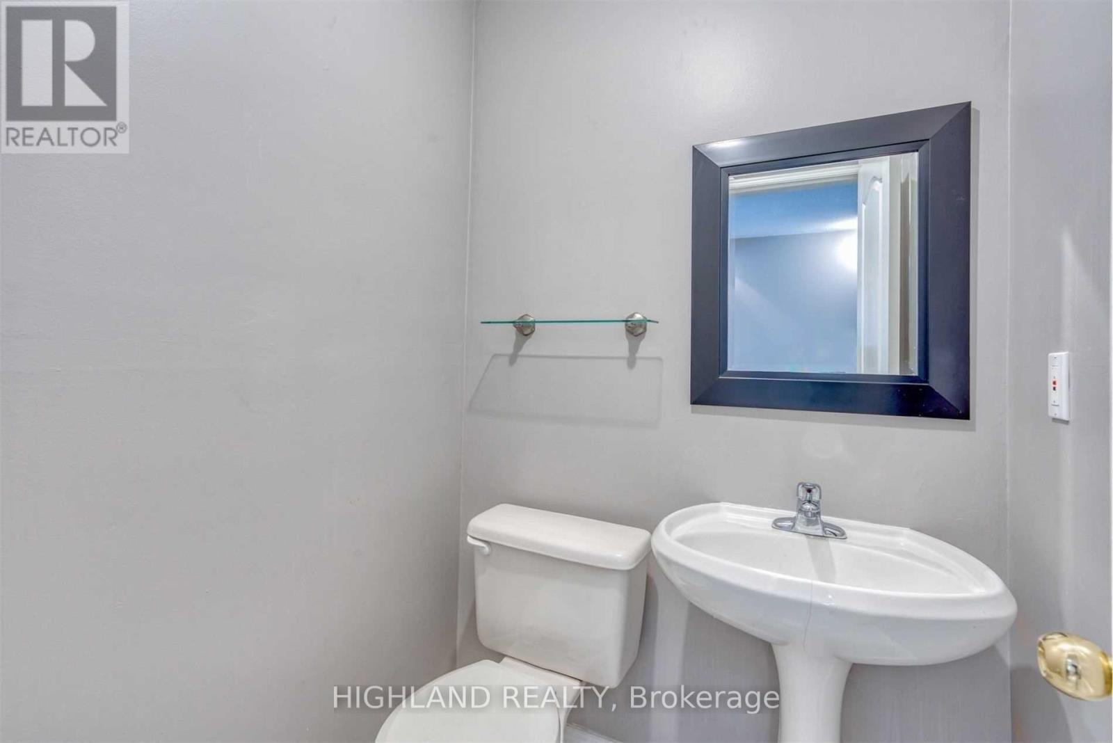 26 - 1292 Sherwood Mills Boulevard, Mississauga, Ontario  L5V 2G8 - Photo 6 - W12372430
