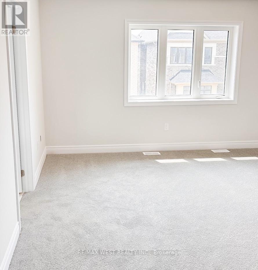 52 Kessler Drive, Brampton, Ontario  L6R 4E7 - Photo 16 - W12354247