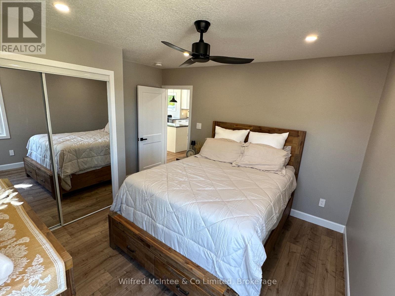 166 Cornwall Street, Waterloo, Ontario  N2J 1H6 - Photo 23 - X12372442