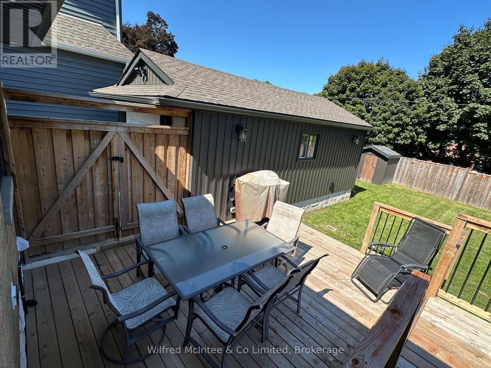 166 Cornwall Street, Waterloo, Ontario  N2J 1H6 - Photo 35 - X12372442