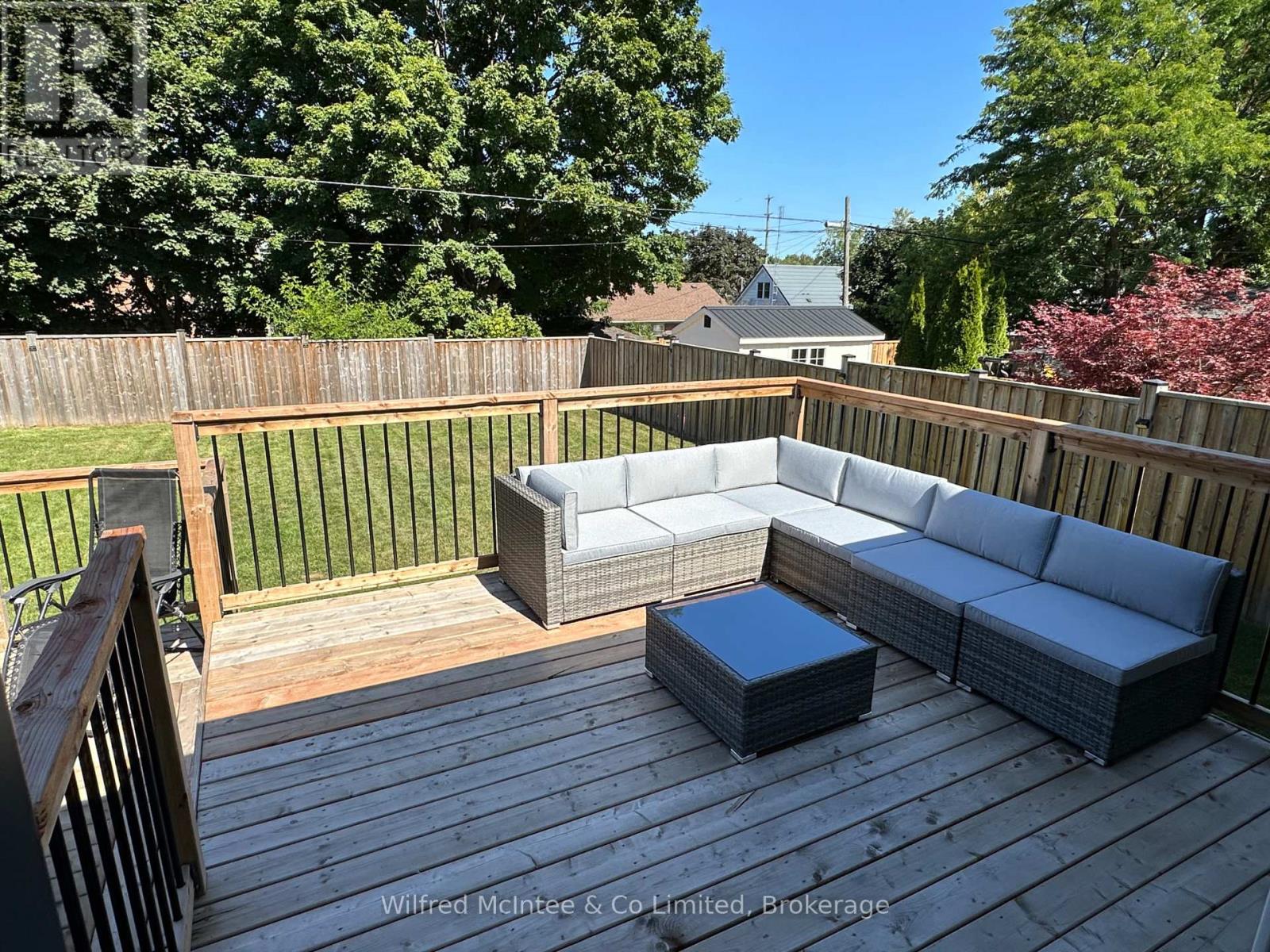 166 Cornwall Street, Waterloo, Ontario  N2J 1H6 - Photo 37 - X12372442