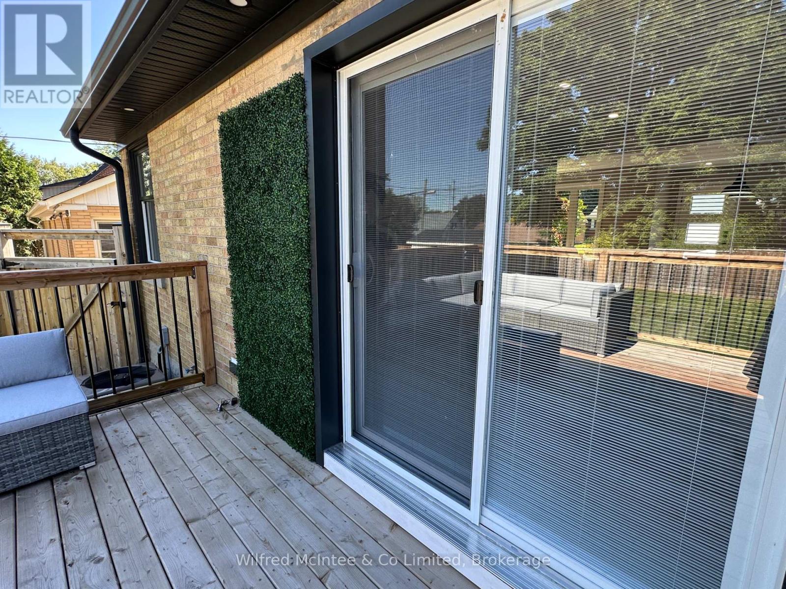 166 Cornwall Street, Waterloo, Ontario  N2J 1H6 - Photo 39 - X12372442
