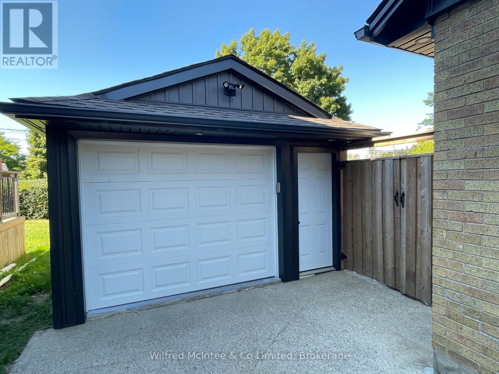 166 Cornwall Street, Waterloo, Ontario  N2J 1H6 - Photo 5 - X12372442