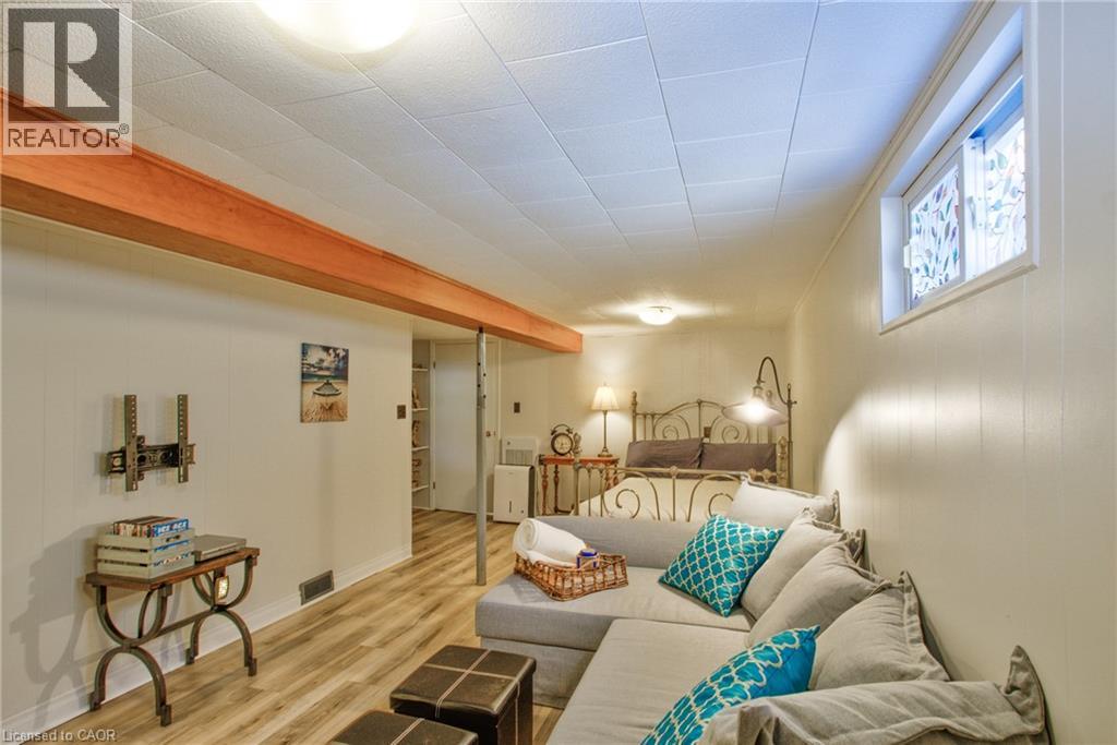 Photo 21 of 38 for 3 Elmwood Avenue